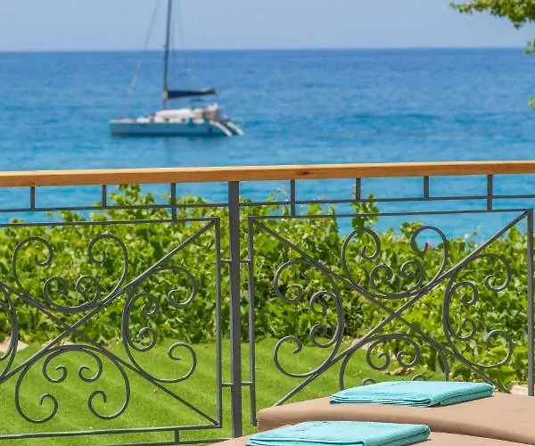 Ecclesia - Adult Only Hotell Öludeniz