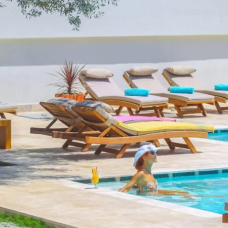 Ecclesia - Adult Only Otel