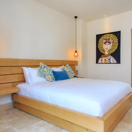 Ecclesia - Adult Only Otel 3*