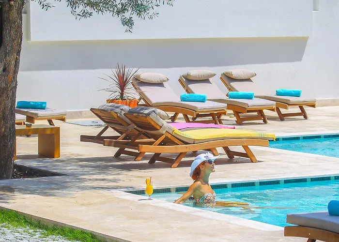 Ecclesia - Adult Only Hotel